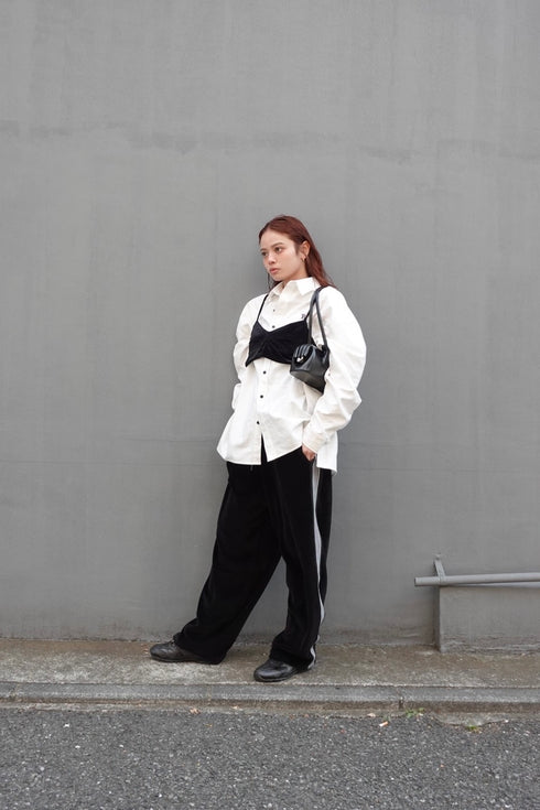 ベロアビスチェ